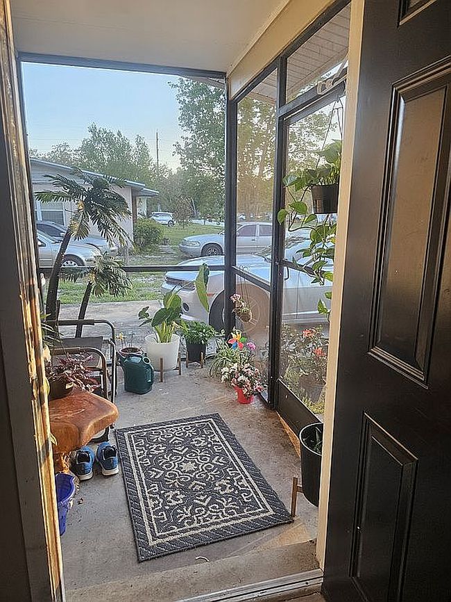 Image of 2433 Adams Ave