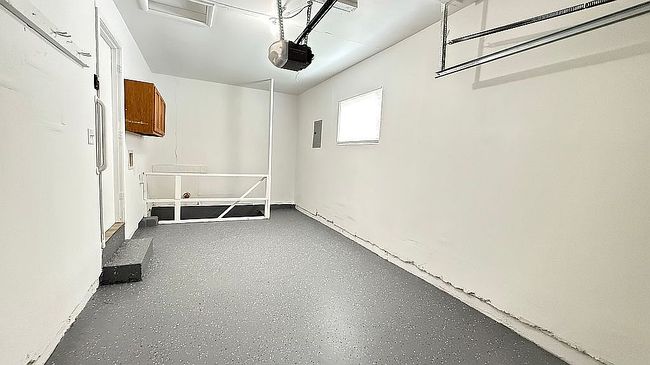 Photo of 10815 Ewing Ave, Kansas City, MO