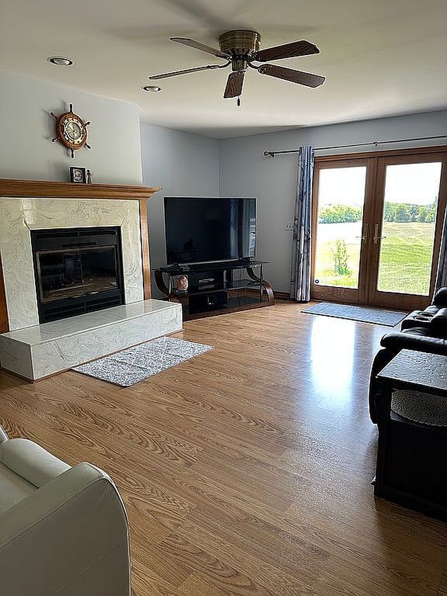 Image of 33336 N Fish Lake Rd