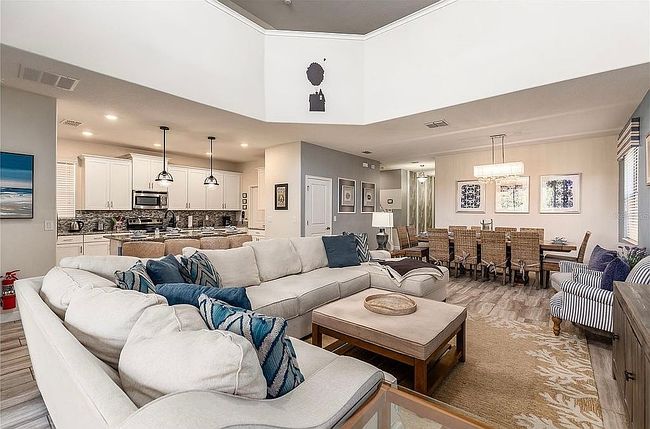 Additional photo 3 of property located at 5435 Solterra Cir