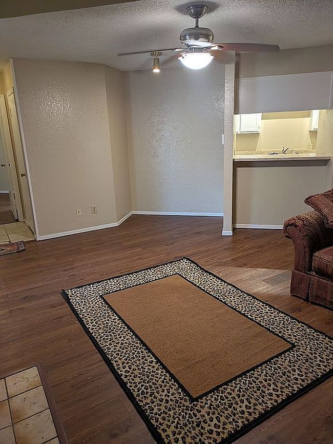 Photo of 1608 Pecan Chase Cir Apt 42, Arlington, TX