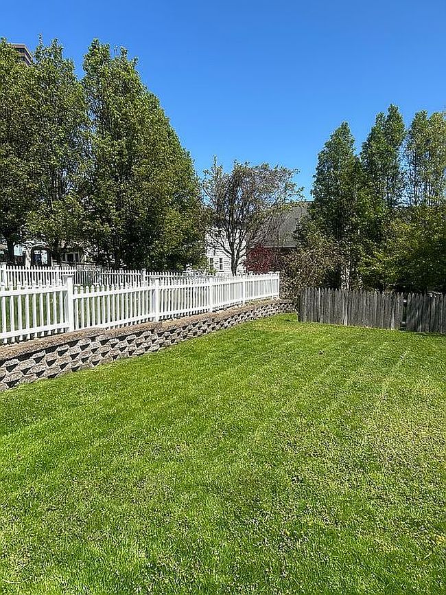 Image of 311 Sweetbriar St