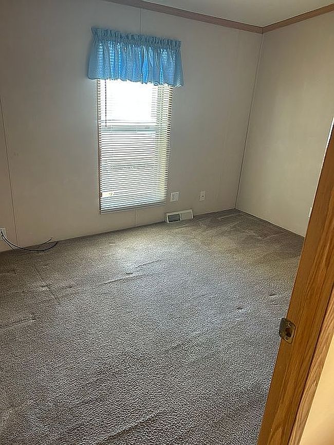Image of 333 E Lakewood Blvd Lot 383