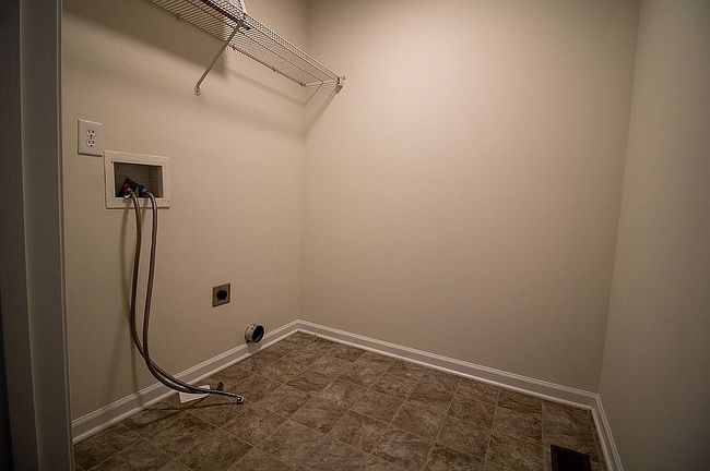 Photo of 93 Lake Pointe Ct, Pamplin, VA