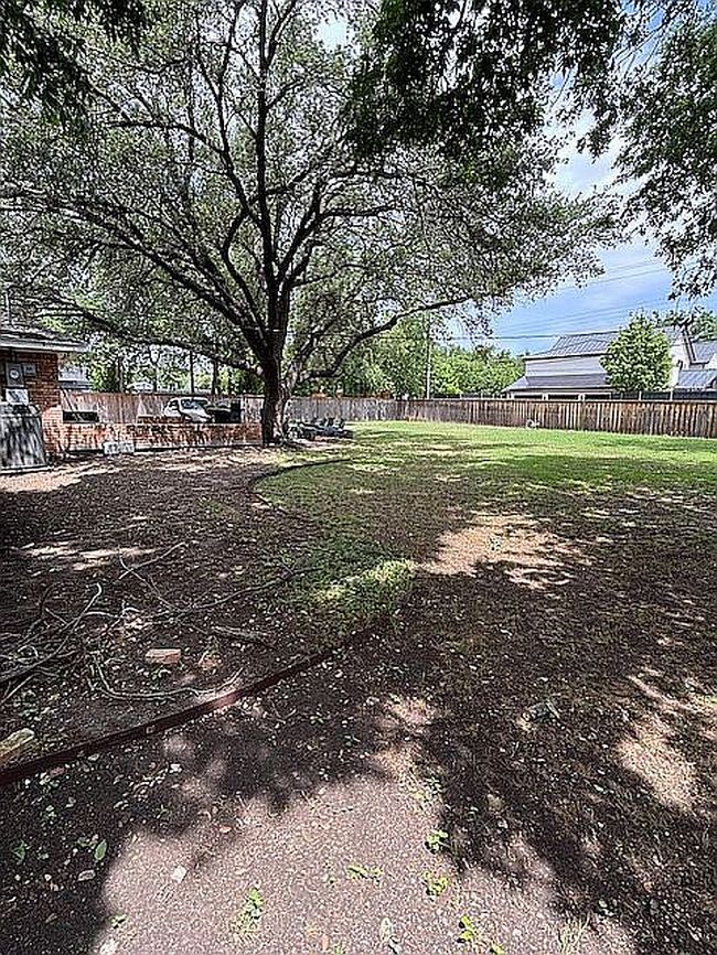 Image of 5815 Northaven Rd