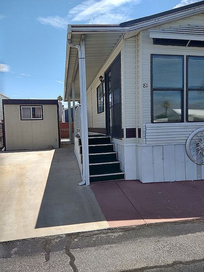 Photo of 17777 Langlois Rd #81, Desert Hot Springs, CA