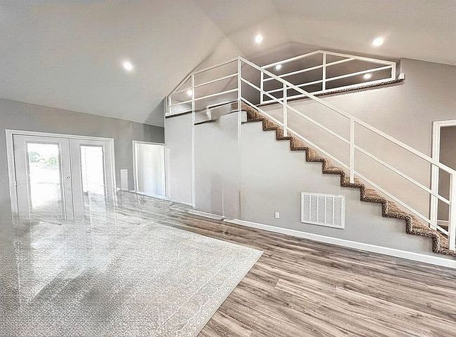 Photo of 205 E Golden Ave, El Dorado Springs, MO