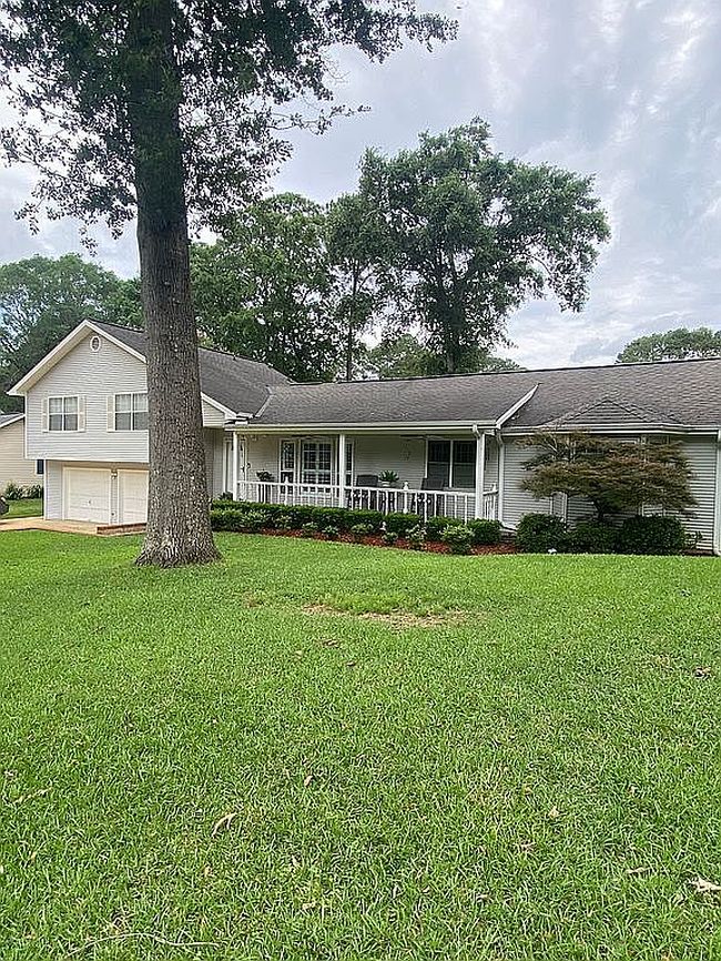 Image of 1428 Plymouth Ln