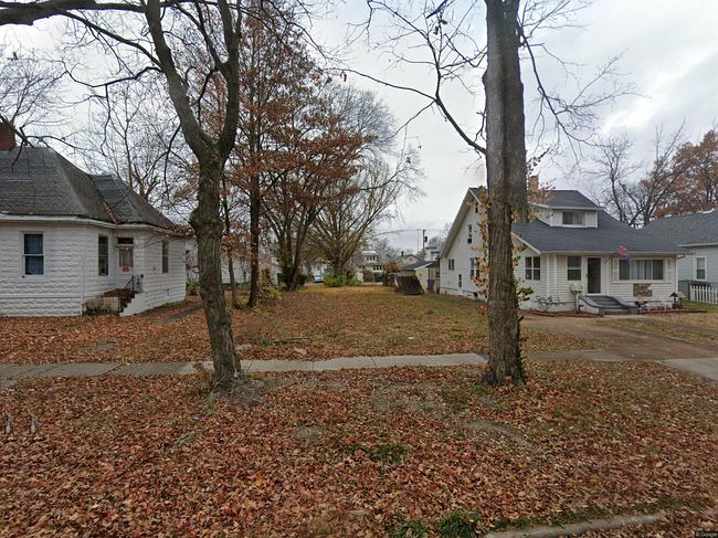 Image of 332 S Pine St