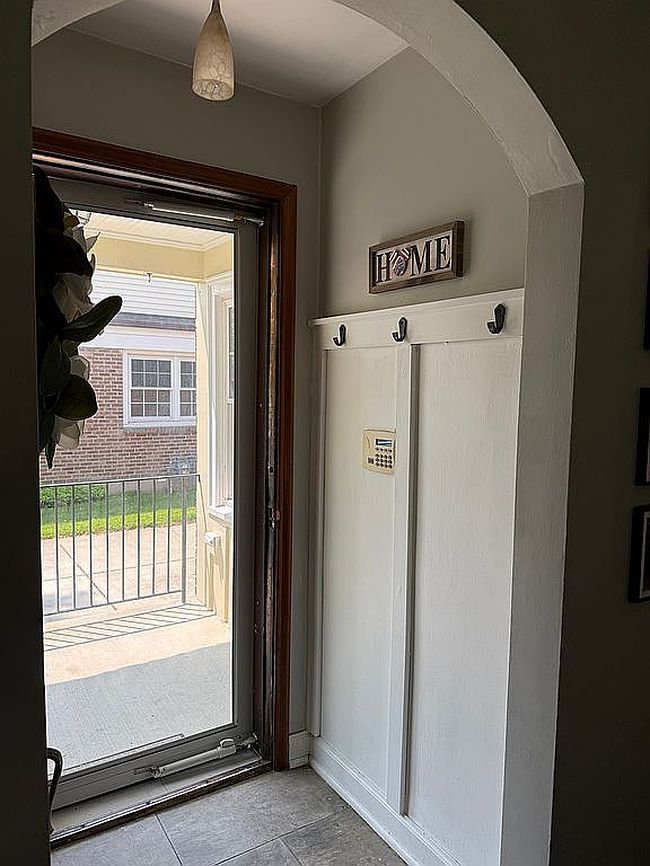 Image of 195 Amherstdale Rd