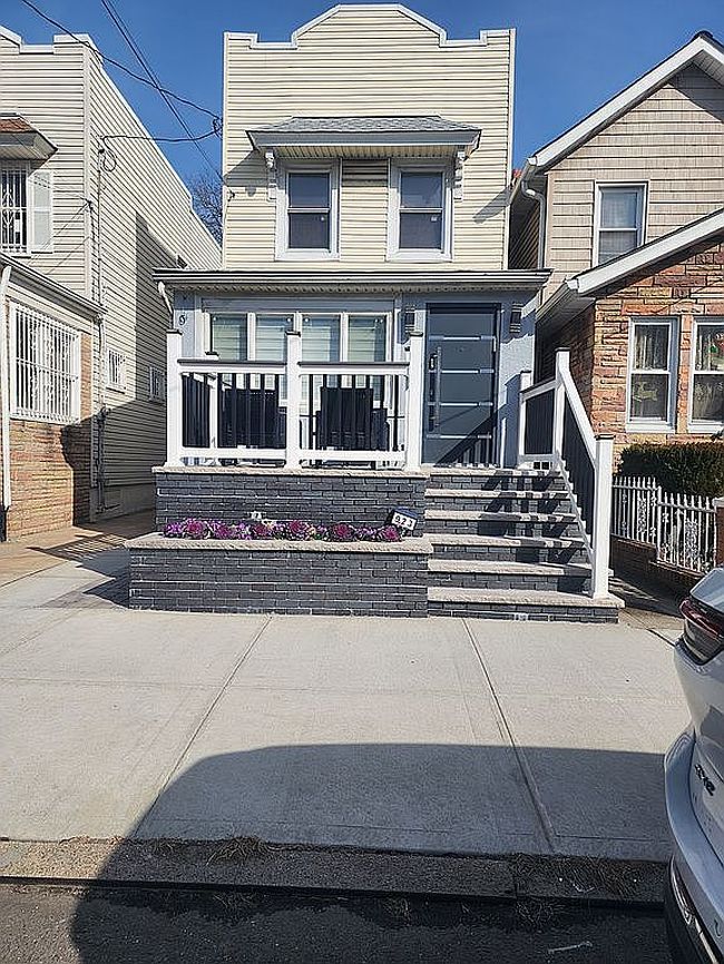 Preview of property located at 923 E 32nd St