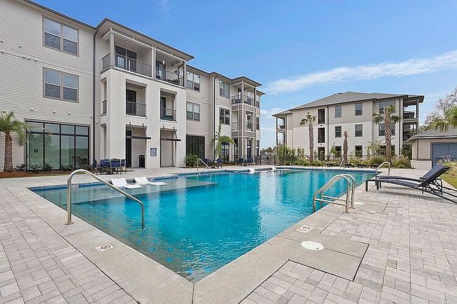 Photo of 2501 Bienville Blvd #435, Ocean Springs, MS