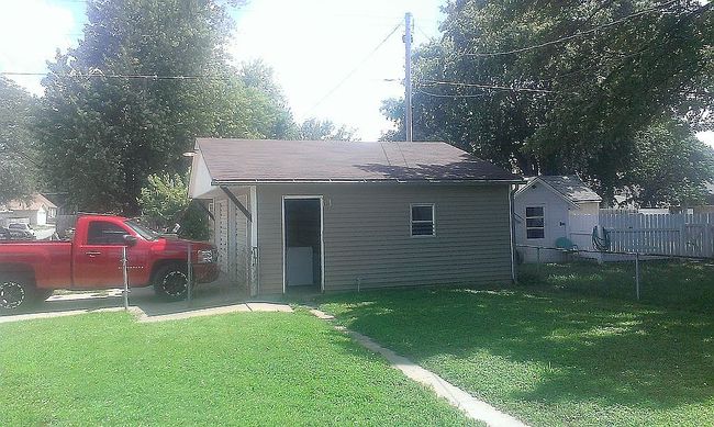 Image of 6301 Sherman St