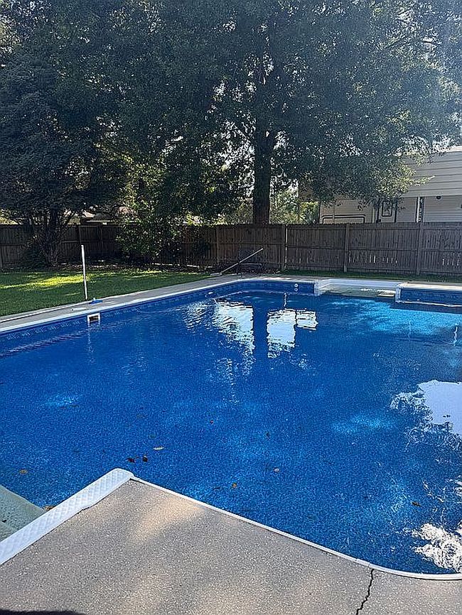 Photo of 7994 Denham Chase Ave, Denham Springs, LA