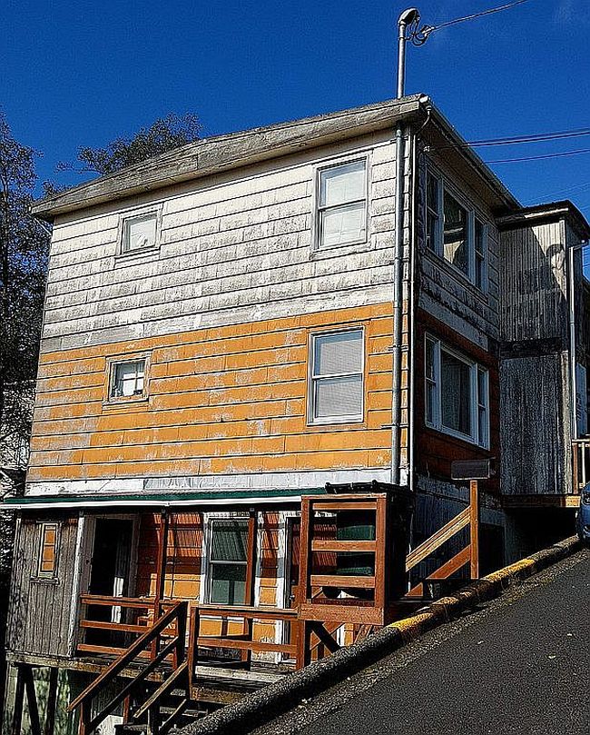 Photo of 221 Austin St