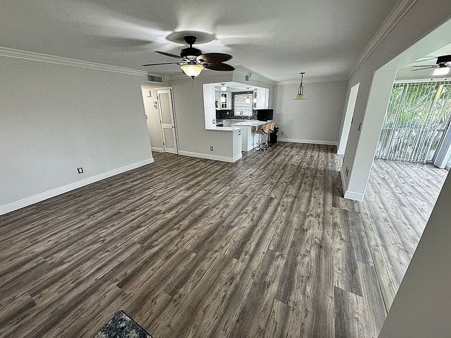 Image of 1549 Sandpiper St #16