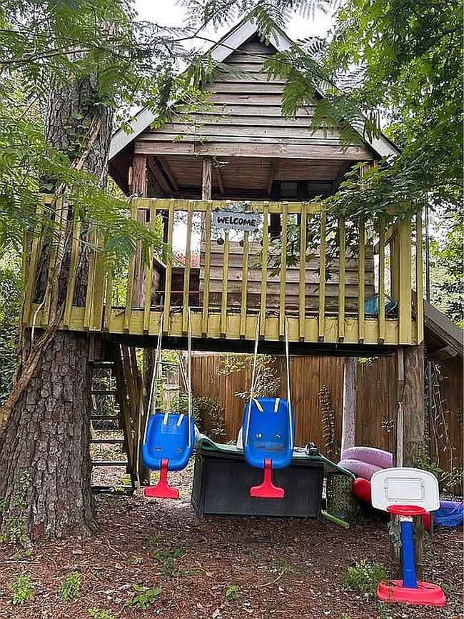 Photo of 919 Gordon Ave, Thomasville, GA