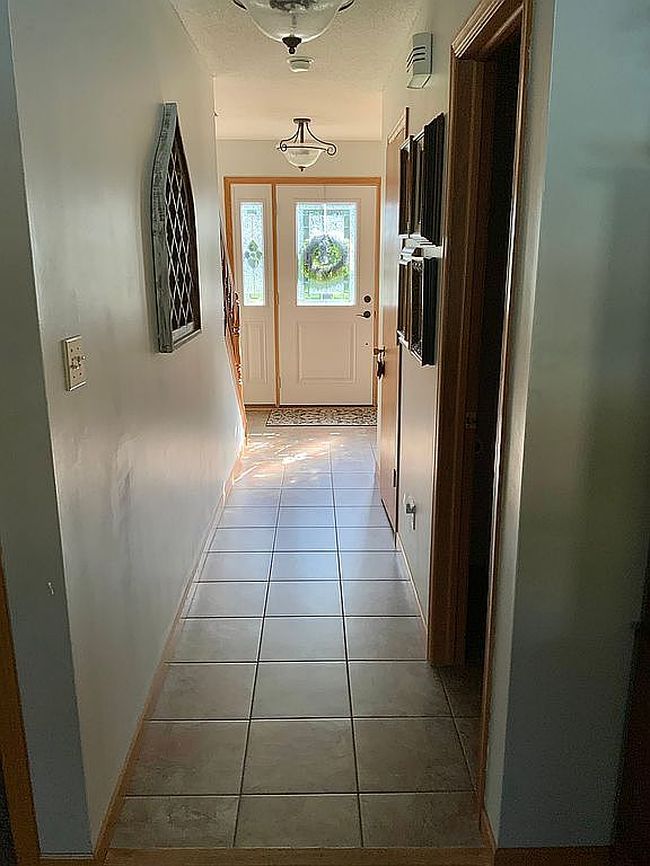 Preview of property located at 1120 Pickwick Dr