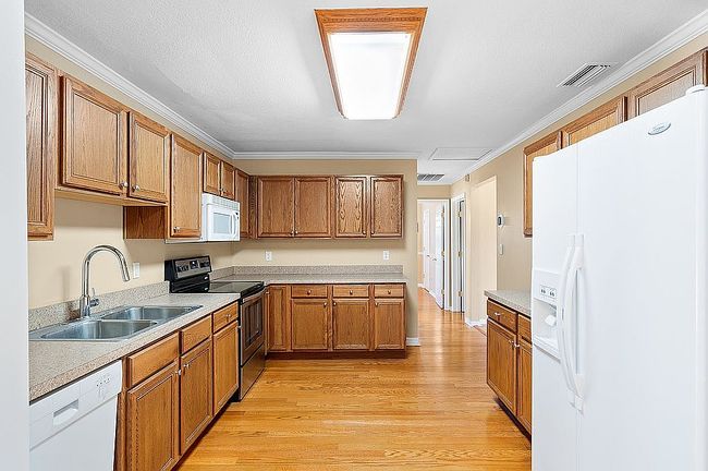 Image of 3907 W Azeele St