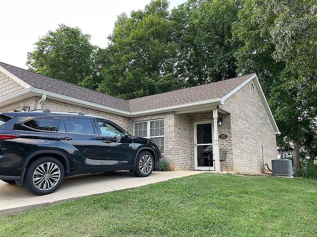 Photo of 163 Browns Rd Apt 102, Johnson City, TN