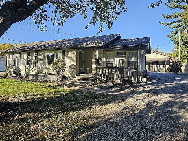 Image of 1300 Grapevine Rd