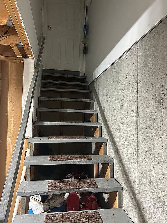 Photo of 4 Smithfield Rd Apt 17, North Providence, RI