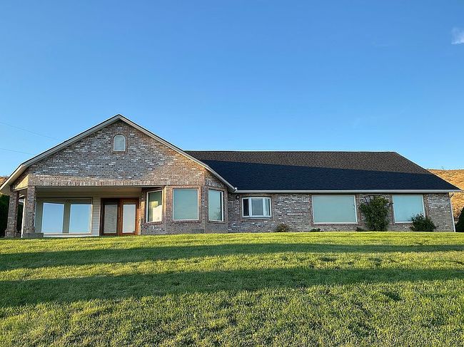 Additional photo 1 of property located at 310 N 99th Ave