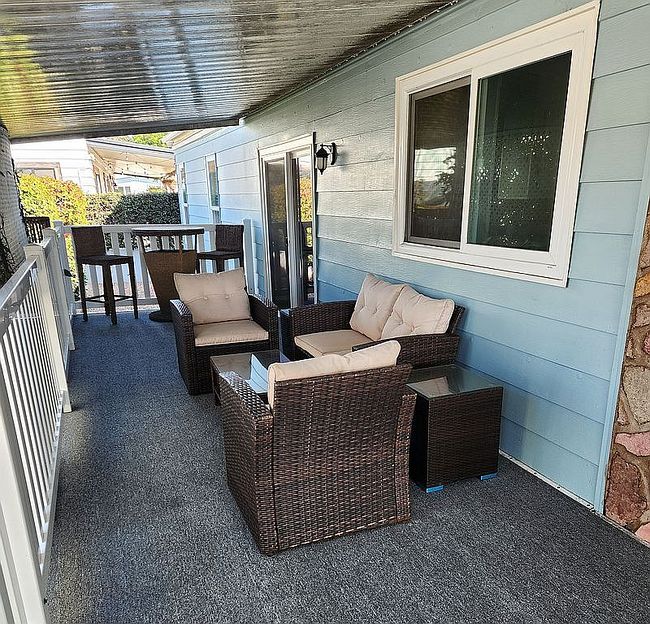 Photo of 7016 San Carlos St, Carlsbad, CA