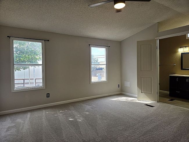 Photo of 312 Coyote Ln Se, Albuquerque, NM