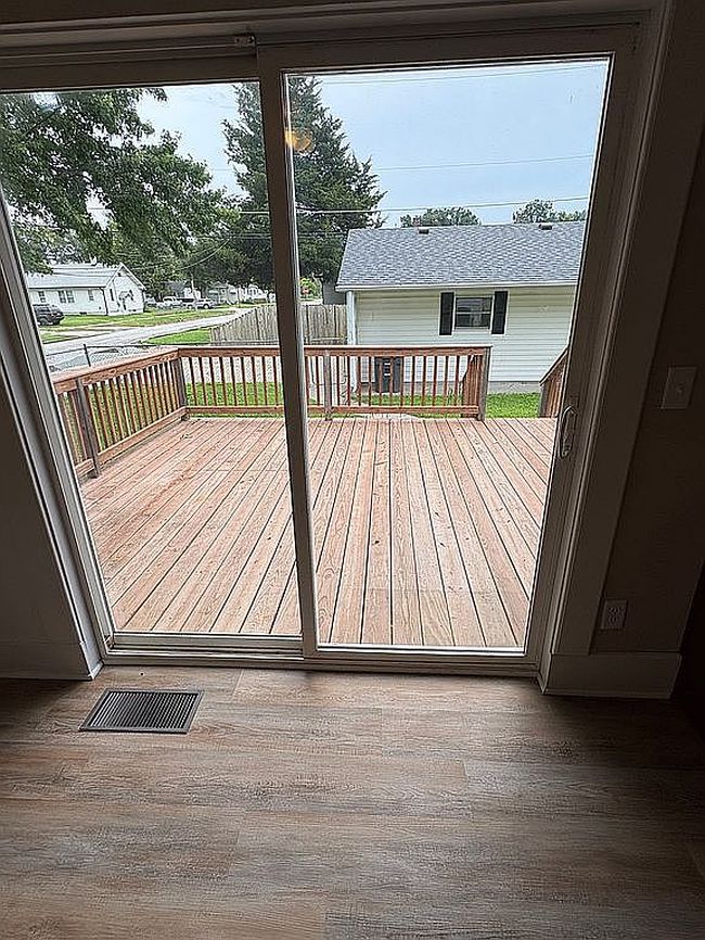 Photo of 2601 S 8th St, Council Bluffs, IA