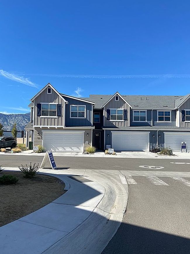 894 Furlong Dr, Minden, NV