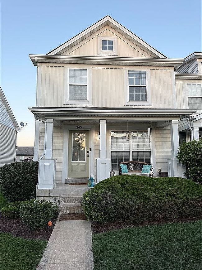 Photo of 263 Countryshire Dr