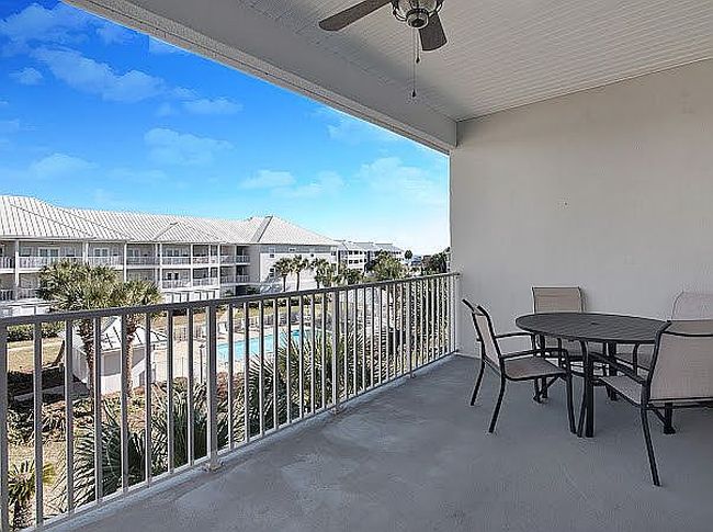Image of 2410 Scenic Gulf Dr