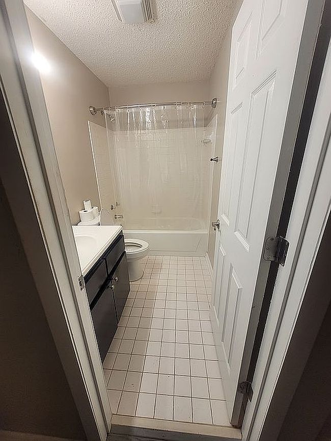 Image of 158 E University Dr Apt 104G