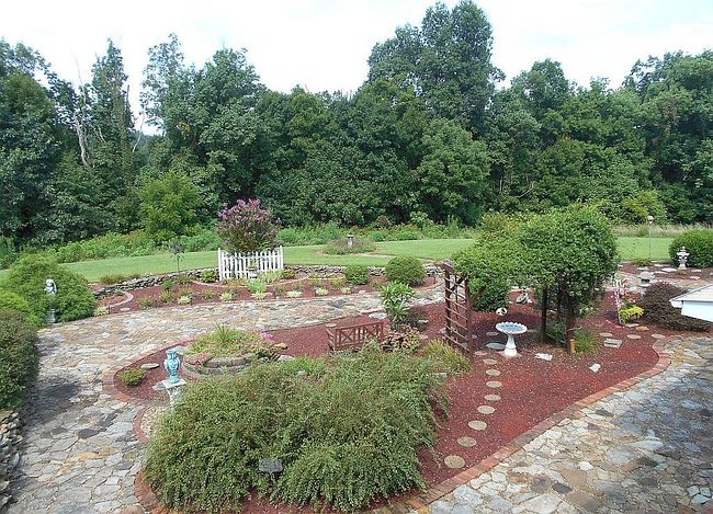 Image of 6434 Bowling Green Rd