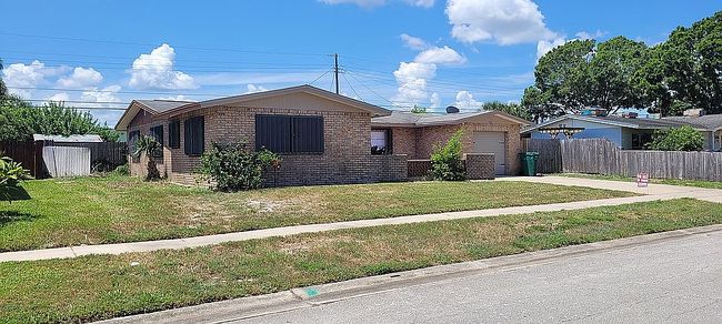 Photo of 2361 Colony Dr, Melbourne, FL