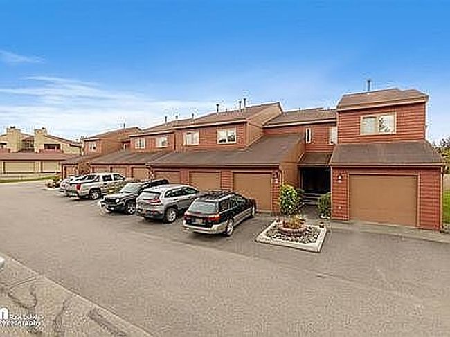 Photo of 10276 Jamestown Dr #10F, Anchorage, AK