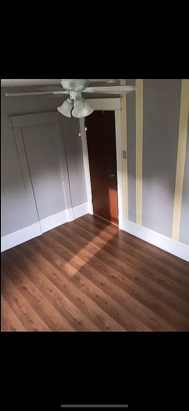 Image of 111 W Texas Ave