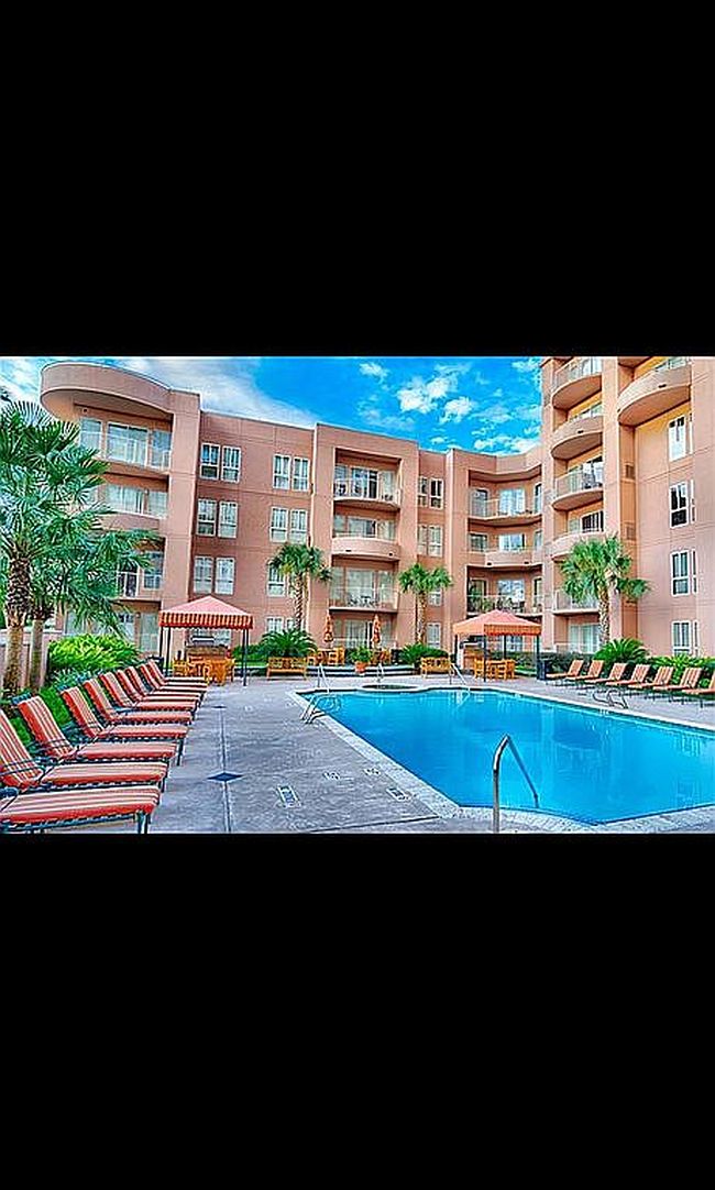 Photo of 3505 Sage Rd Unit 303, Houston, TX