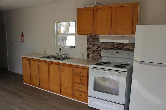 Image of 400 N Edgemore St #7