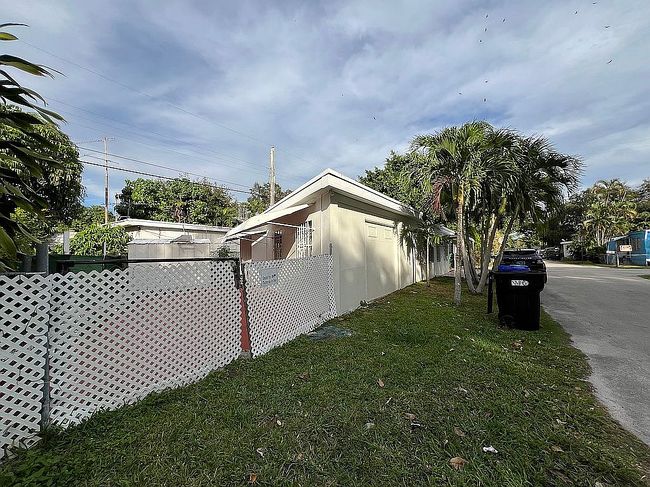Image of 2299 Ne 136th Ter
