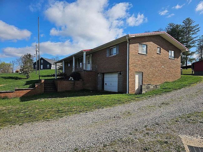 Additional photo 4 of property located at 5780 Old Saint Marys Pike