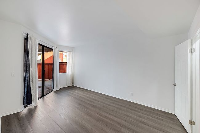 Photo of 7211 Cozycroft Ave Unit 19, Winnetka, CA