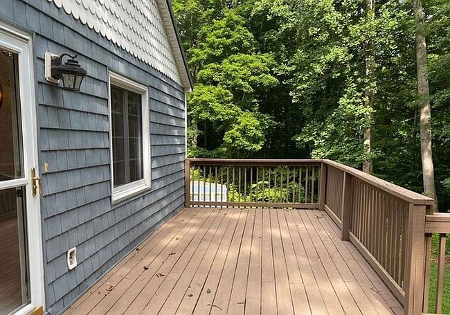 Additional photo 2 of property located at 262 Vermont Dr
