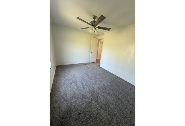 Photo of 450 Caledonia Steens Rd