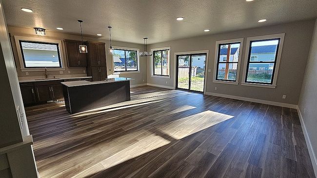 Photo of 2170 Ontario St, Sandpoint, ID