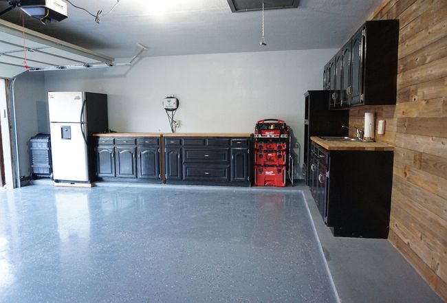 Additional photo 2 of property located at 716 Greenway Drive