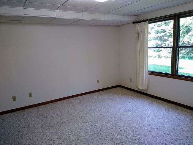 Photo of 2060 Ken Ade St Ne, Grand Rapids, MI