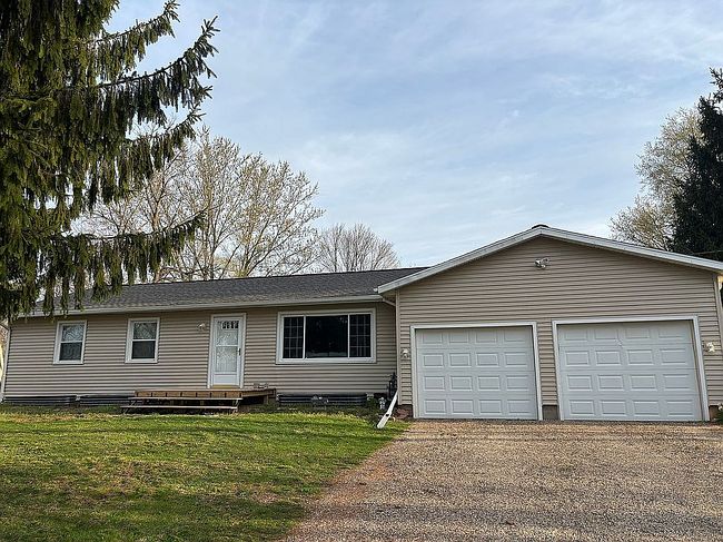 Image of 11778 Mackie Rd