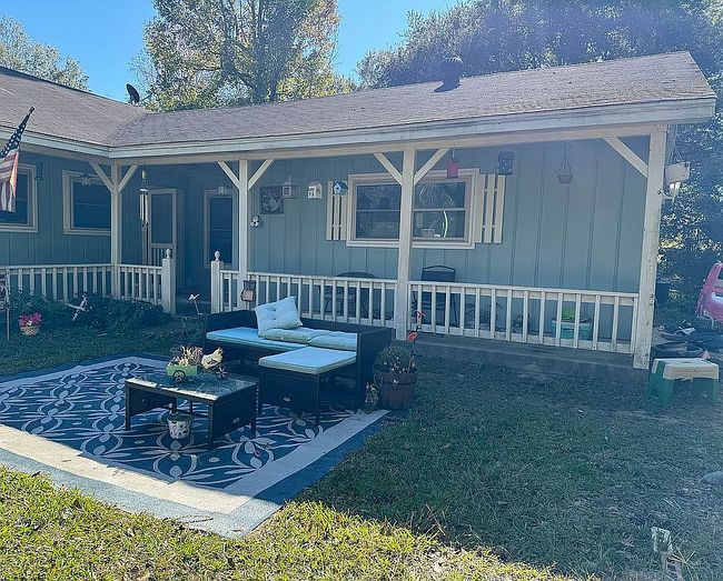 Image of 633 Pineview Dr W